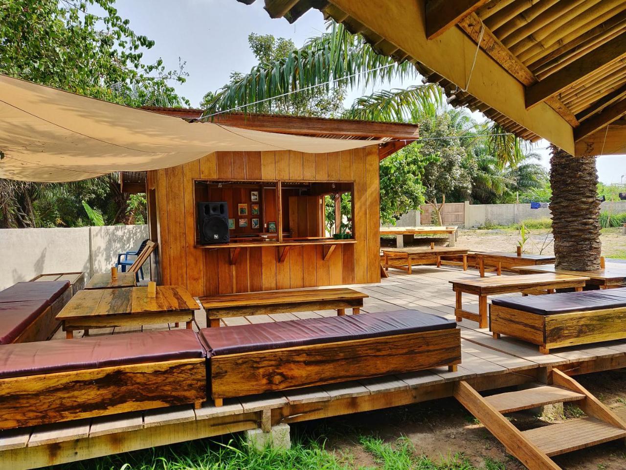 Serenity Haven Lodge Busua Exteriör bild